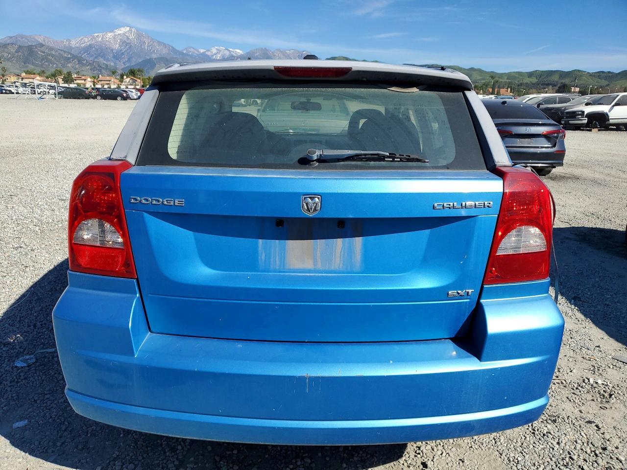 2009 Dodge Caliber Sxt - Image 6
