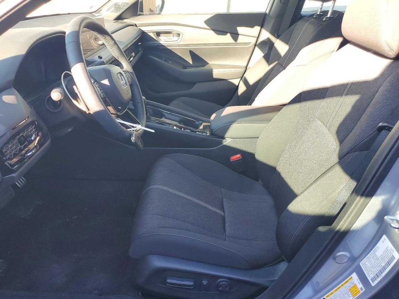 2025 Honda Accord Hybrid Sport - Image 7