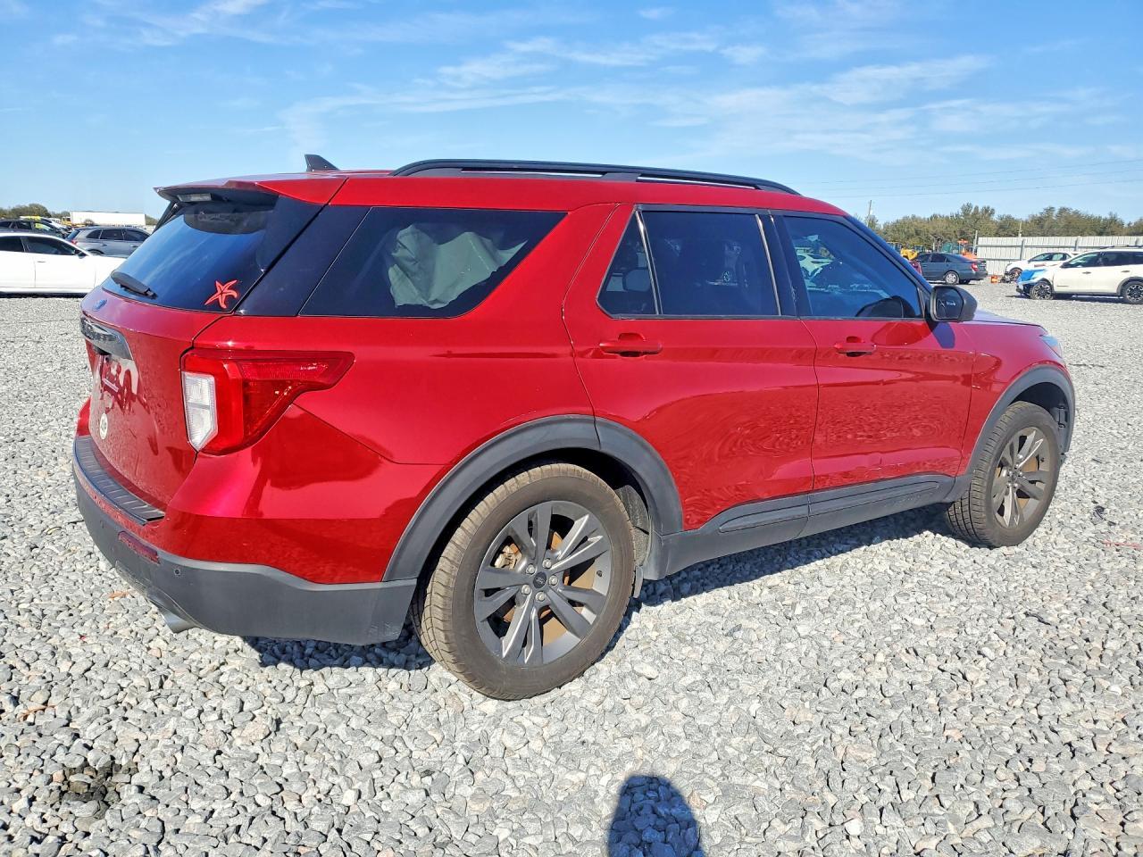 2021 Ford Explorer Xlt - Фото 3