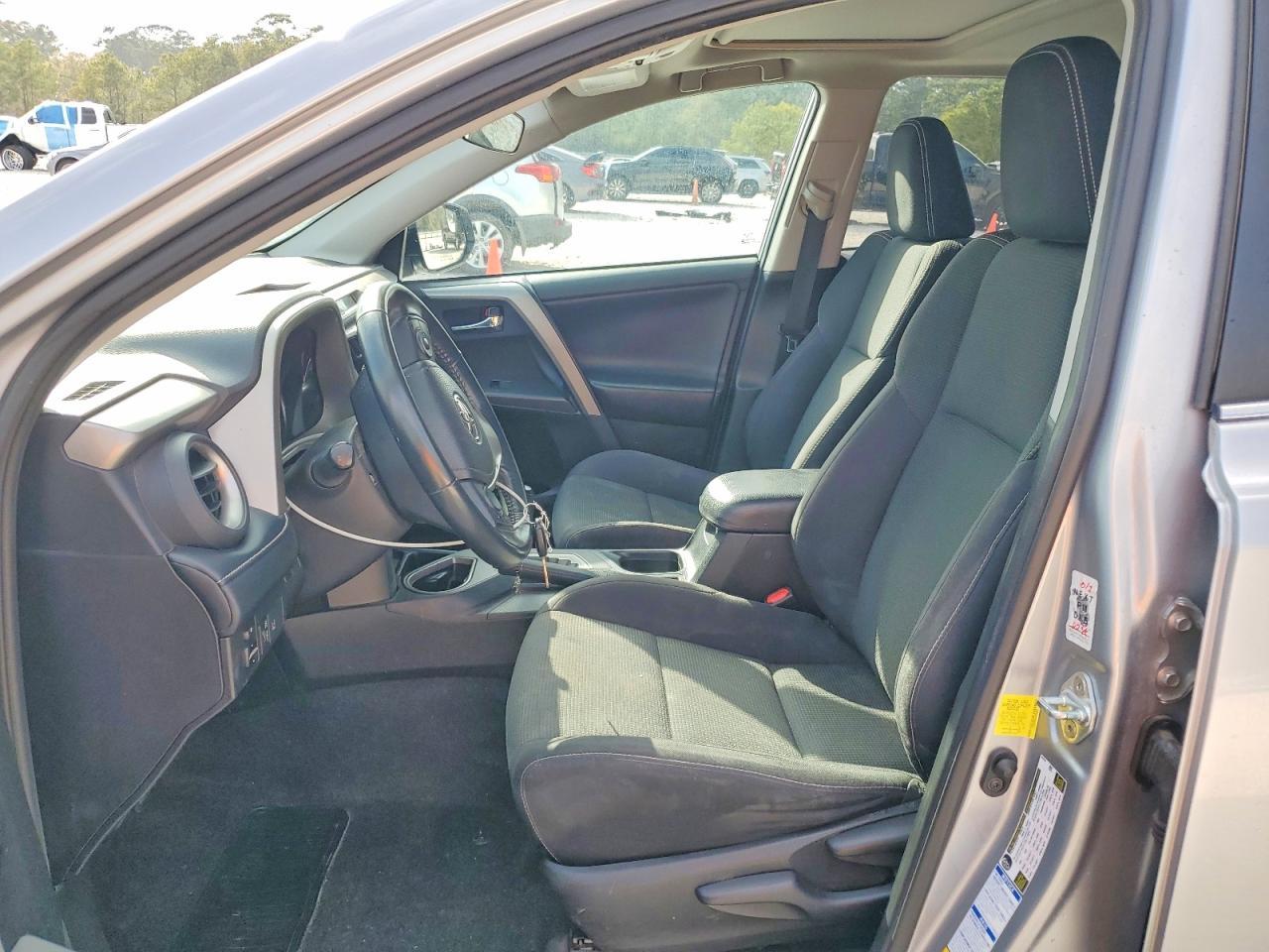 2018 Toyota Rav4 Xle - Фото 7