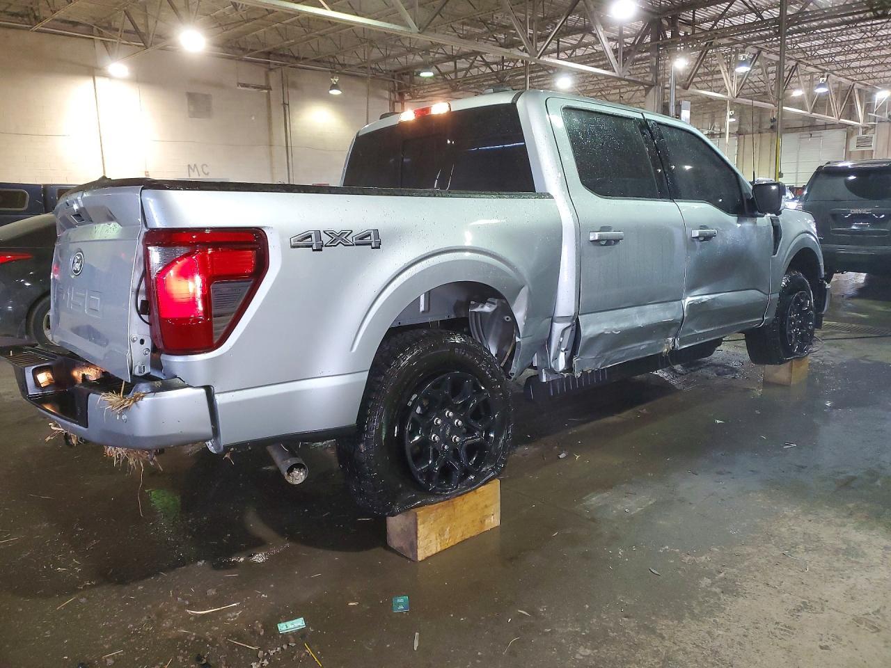 2025 Ford F150 Xlt - Image 3