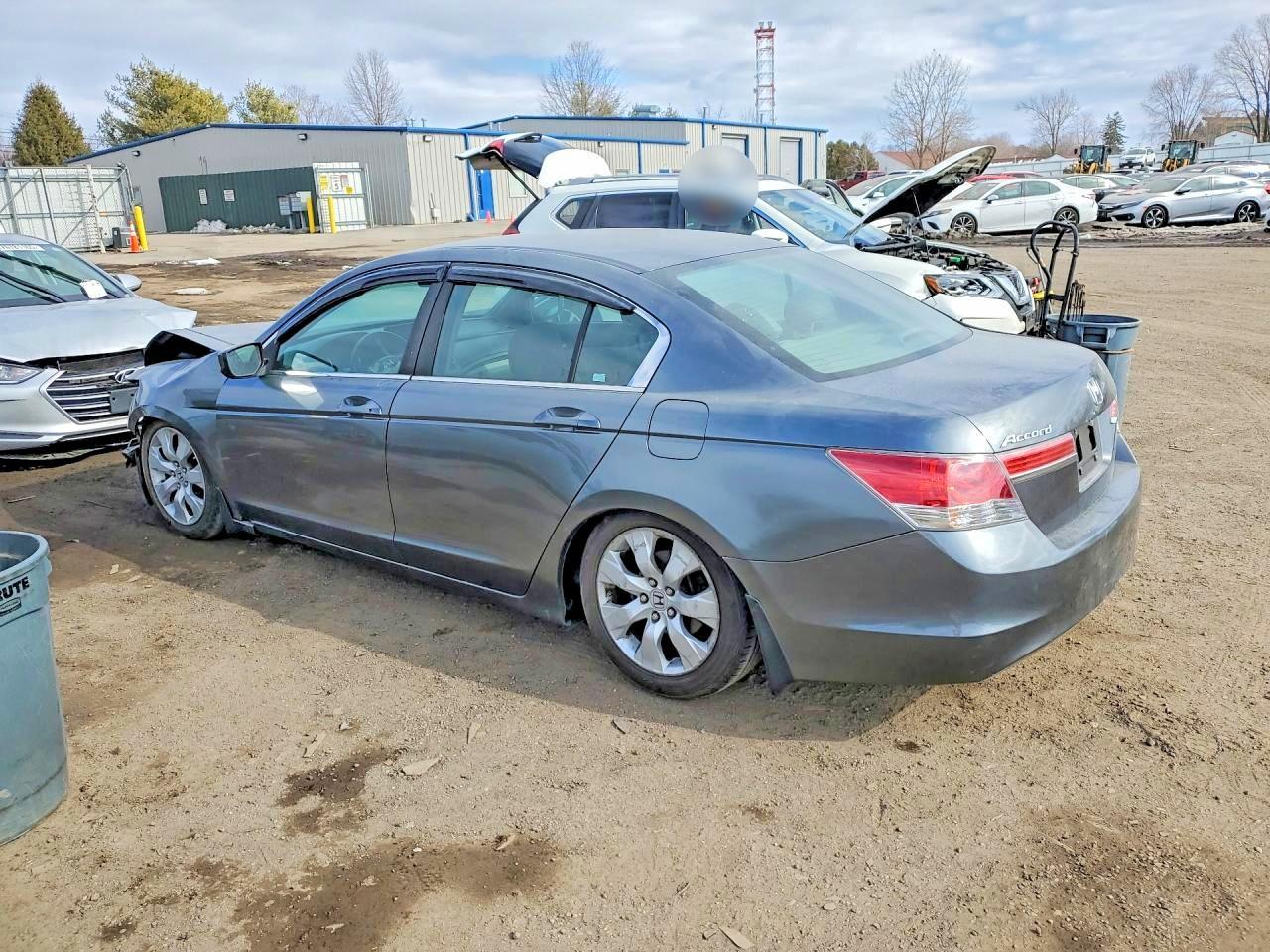 2012 Honda Accord Lx - Фото 2