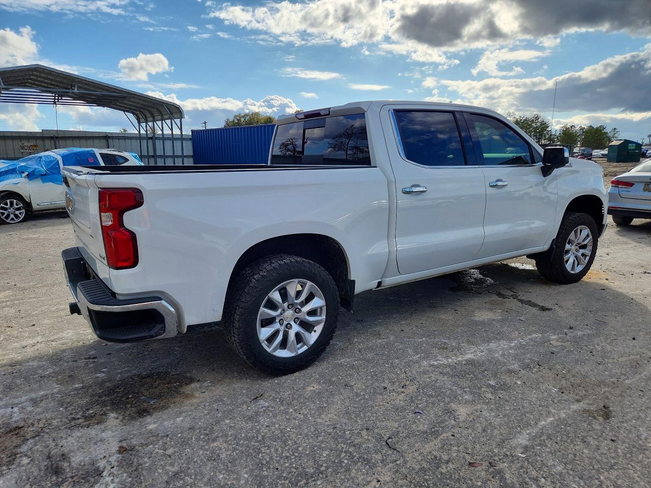 2022 Chevrolet Silverado K1500 Ltz - Image 3