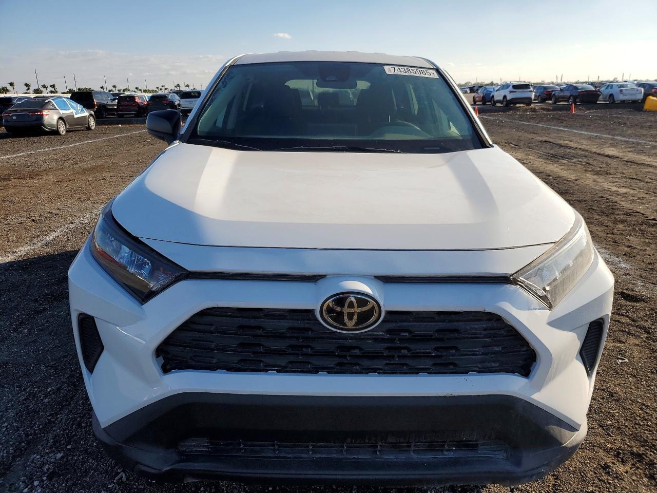2022 Toyota Rav4 Le - Фото 5
