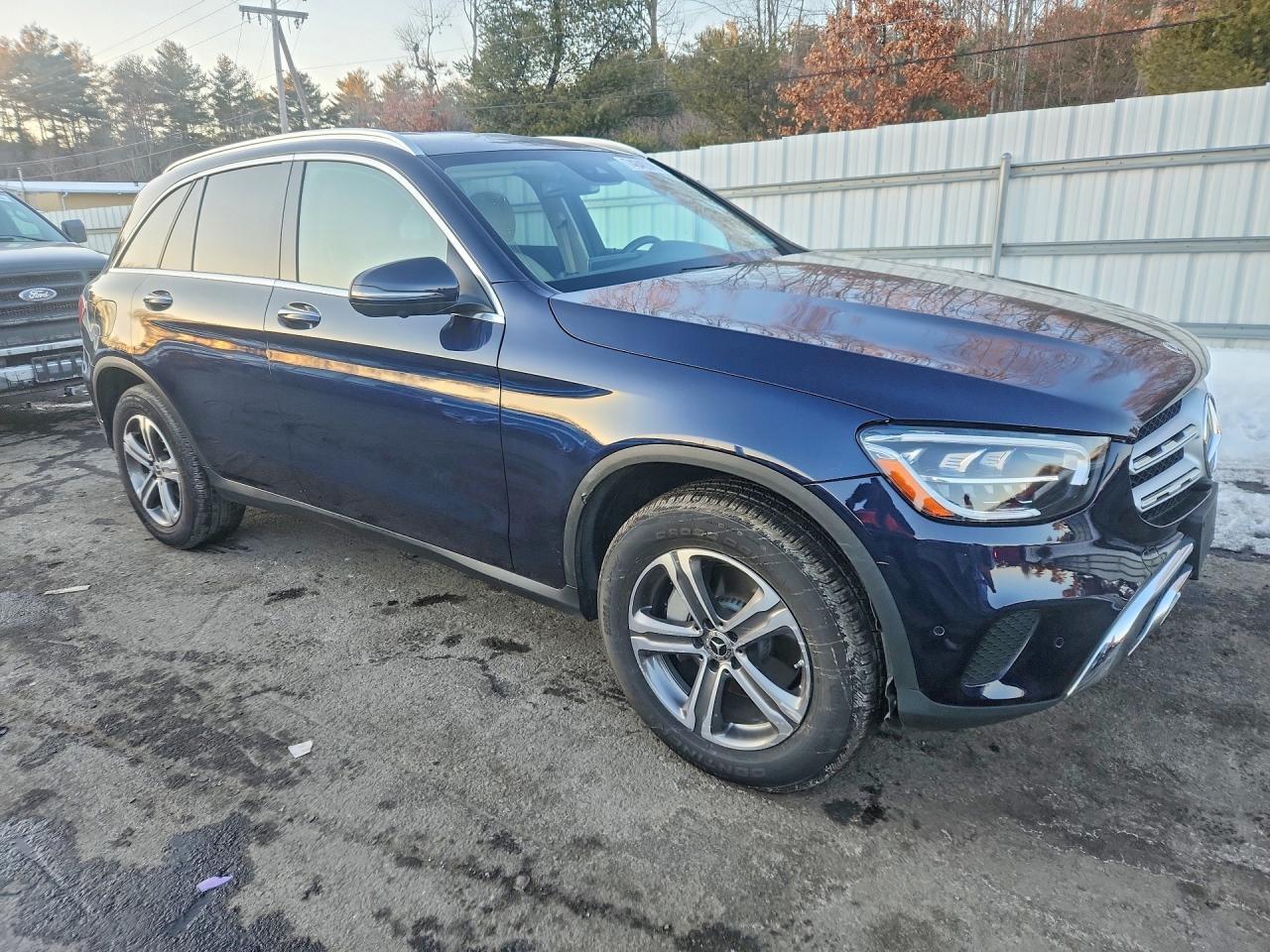 2022 Mercedes-Benz Glc 300 4Matic - Image 4