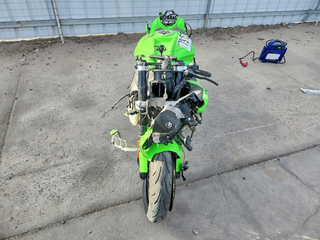 2024 Kawasaki Zx1002 T - Image 2