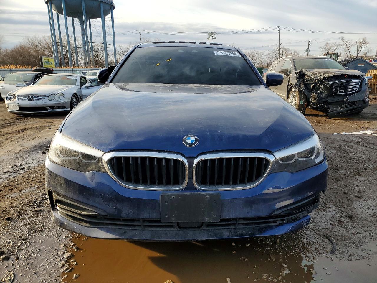 2020 BMW 530 Xi - Фото 5