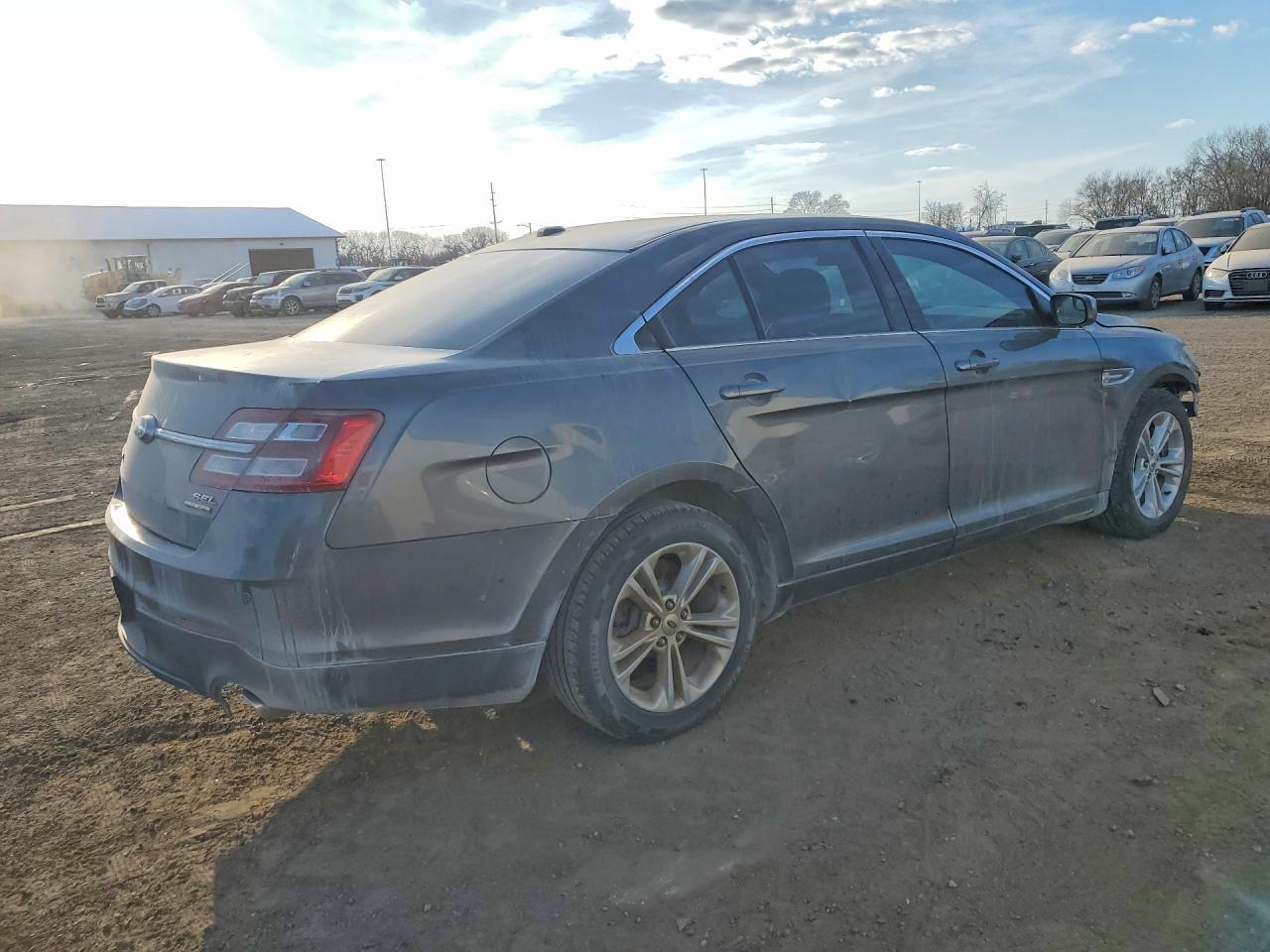 2017 Ford Taurus Sel - Фото 3