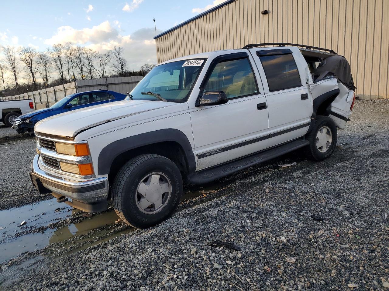 1999 Chevrolet Suburban K1500