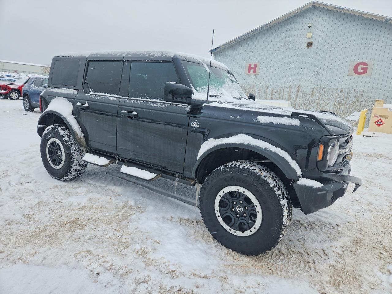 2023 Ford Bronco Base - Фото 4