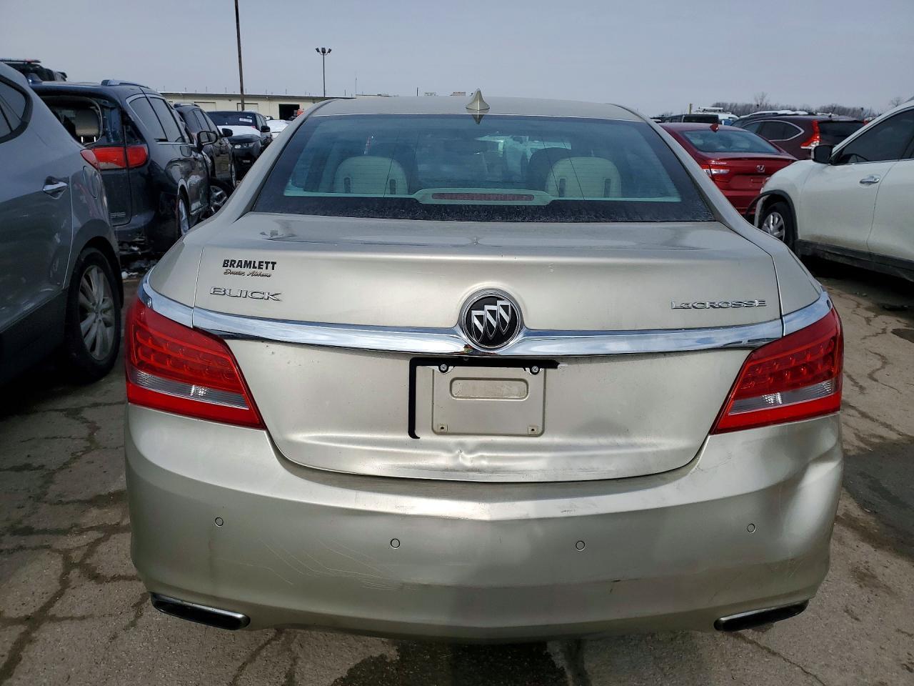 2015 Buick Lacrosse - Image 6