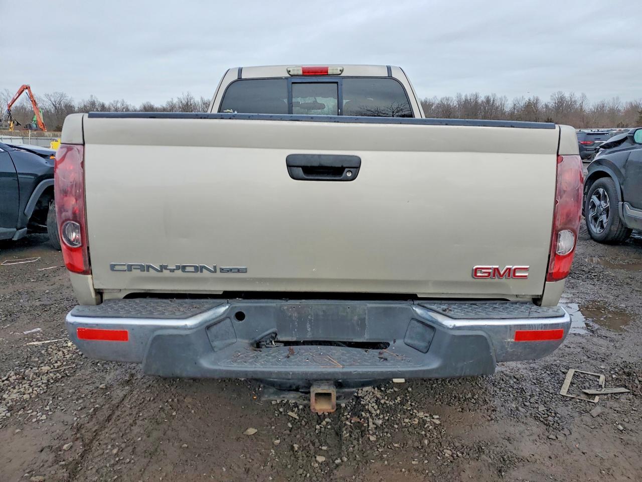 2005 GMC Canyon - Фото 6