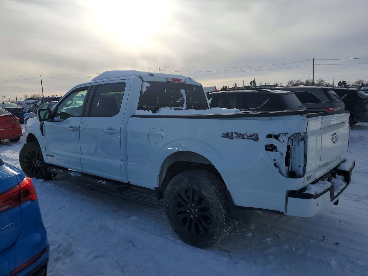 2025 Ford F150 Lariat - Фото 2