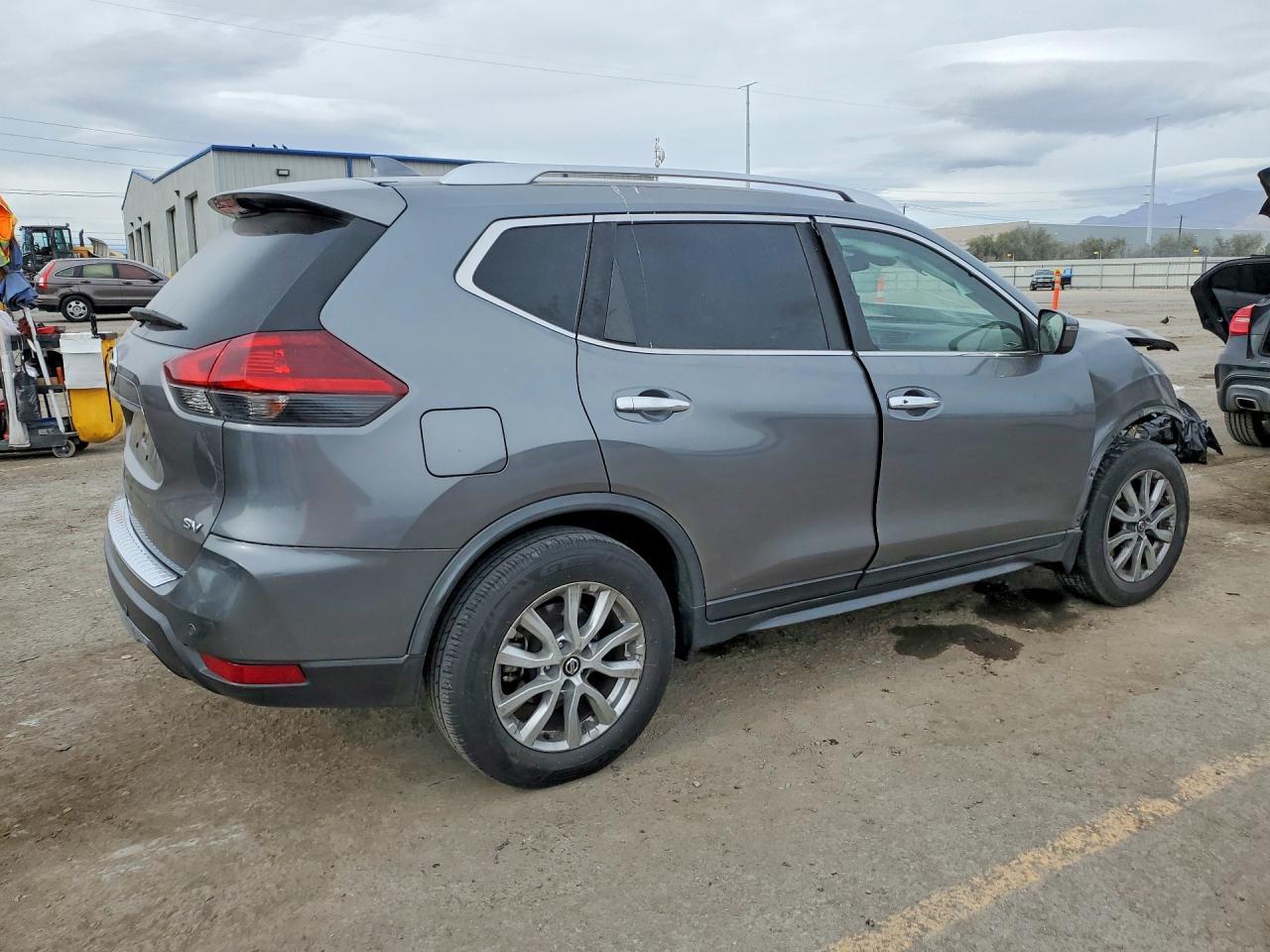 2019 Nissan Rogue S - Фото 3