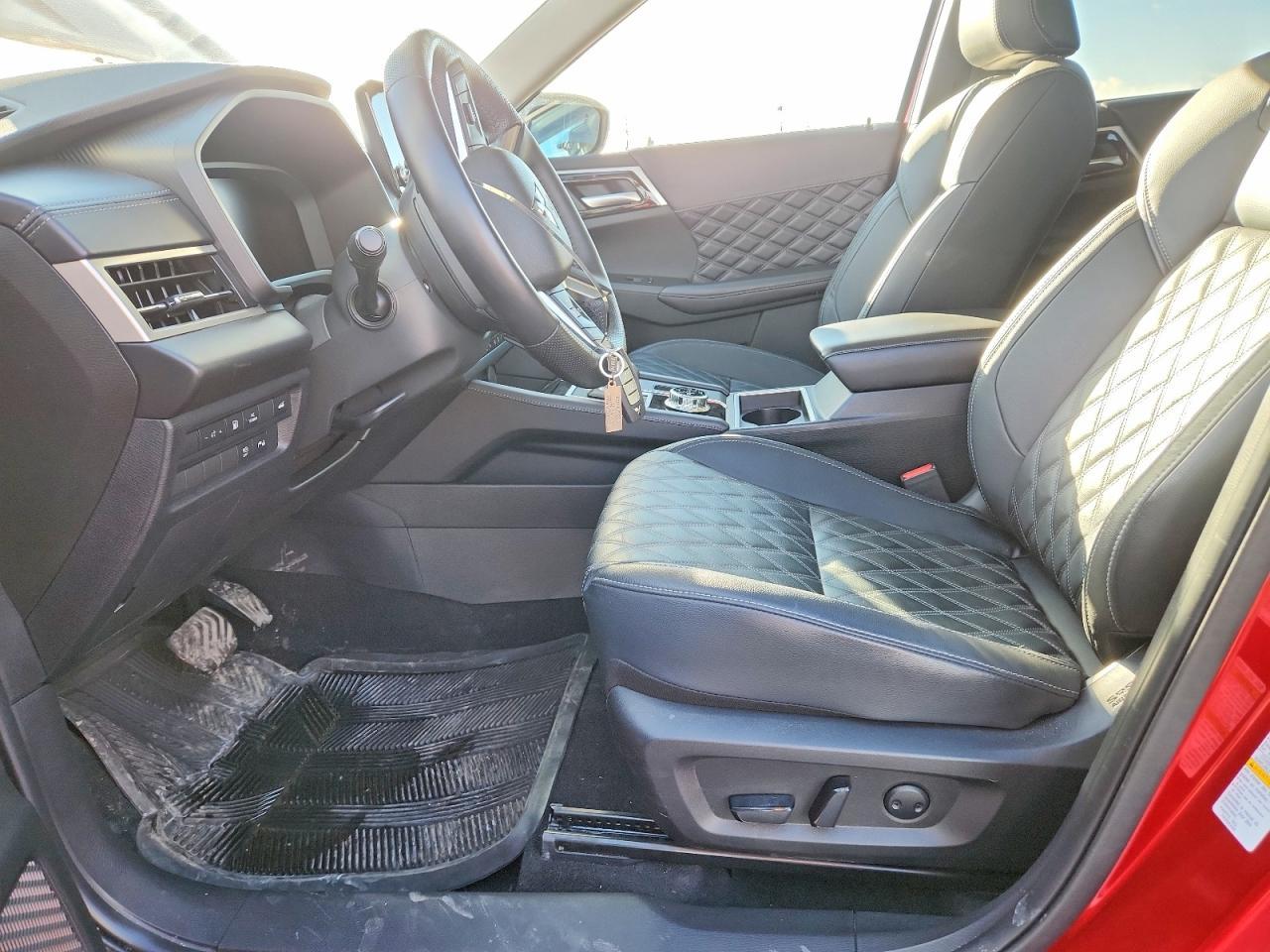 2024 Mitsubishi Outlander Se - Фото 7