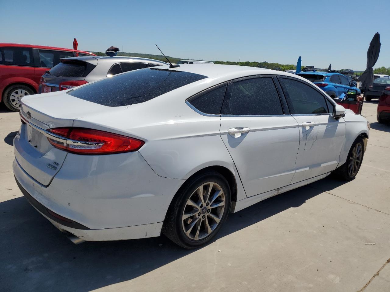 2017 Ford Fusion Se - Фото 3
