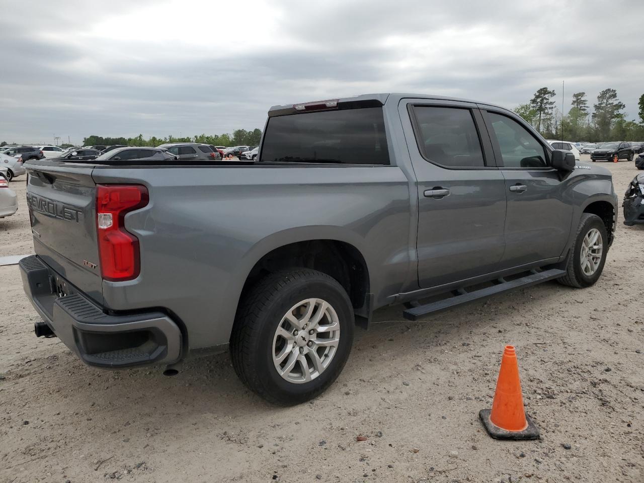 2021 Chevrolet Silverado C1500 Rst - Image 3