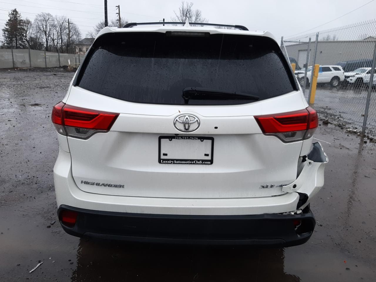 2018 Toyota Highlander Se - Image 6