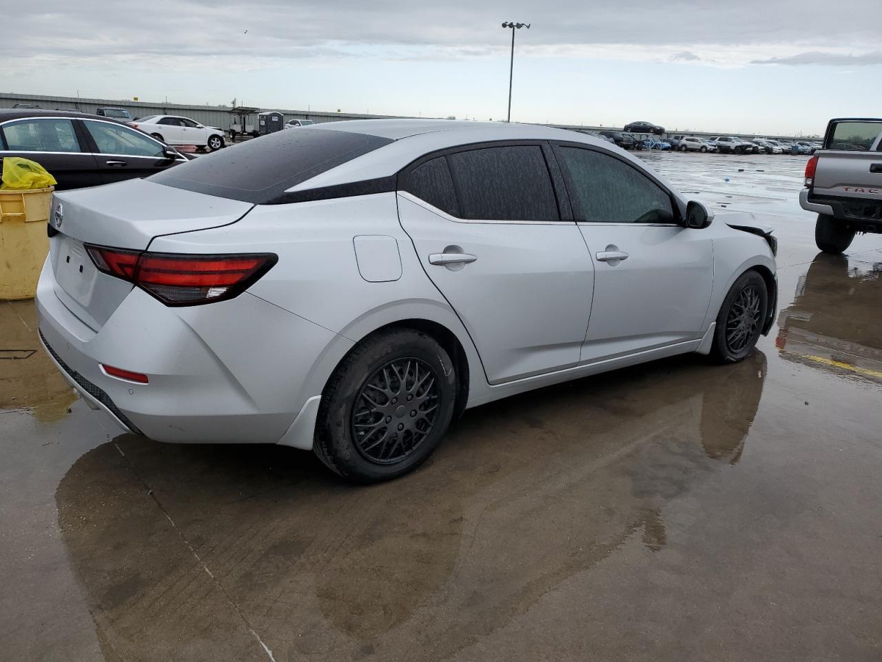 2020 Nissan Sentra S - Фото 3
