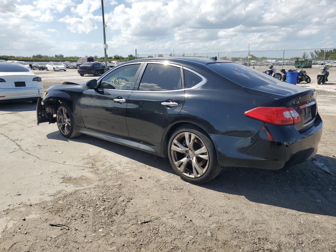 2012 Infiniti M37 - Image 3
