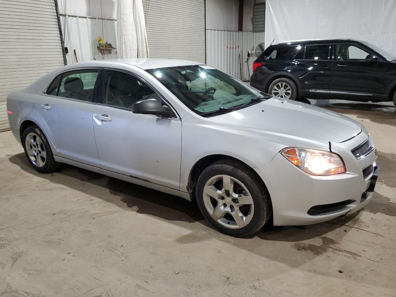 2011 Chevrolet Malibu Ls - Image 4