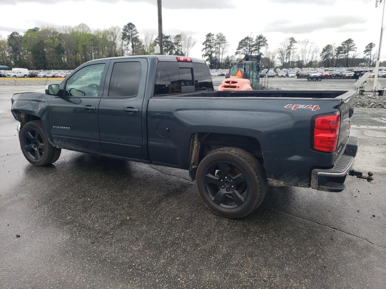 2017 Chevrolet Silverado K1500 Lt - Фото 2