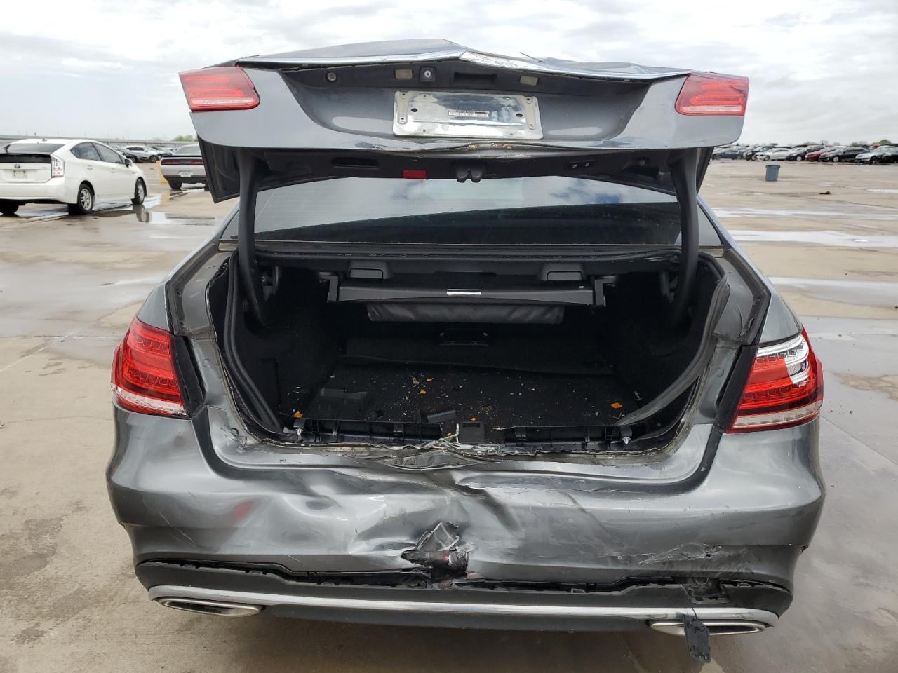 2016 Mercedes-Benz E 250 Bluetec - Image 6