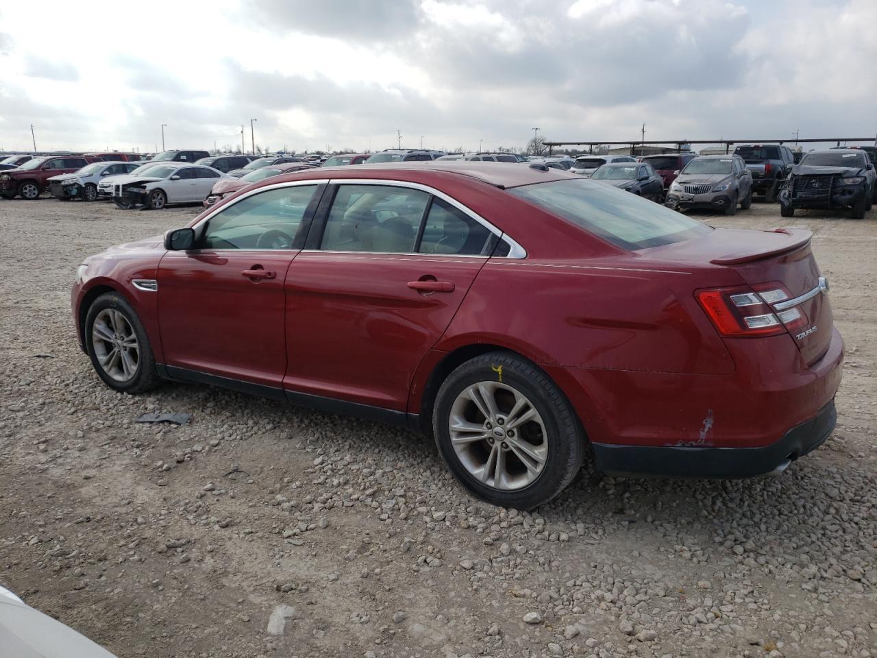2016 Ford Taurus Sel - Фото 2