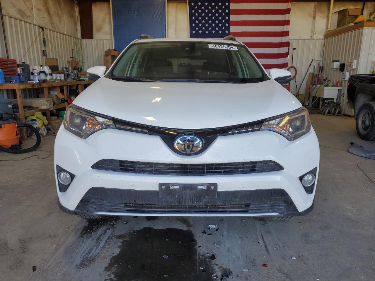 2016 Toyota Rav4 Xle - Image 5