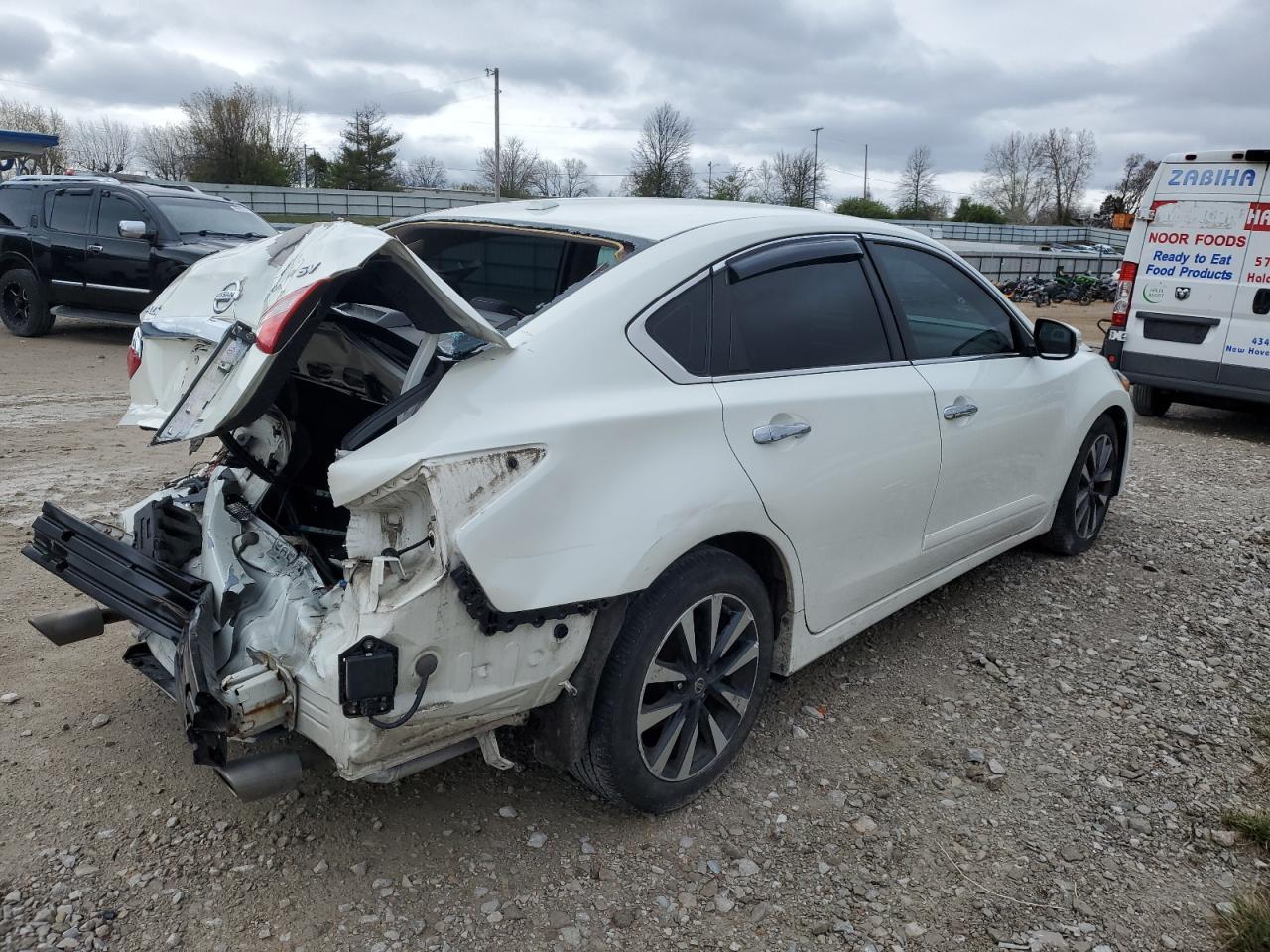 2017 Nissan Altima 2.5 - Фото 3