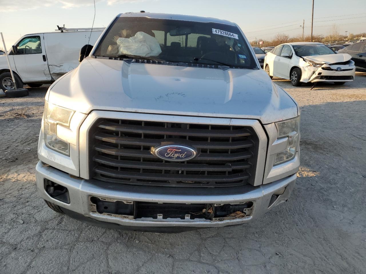 2016 Ford F150 Supercrew - Фото 5