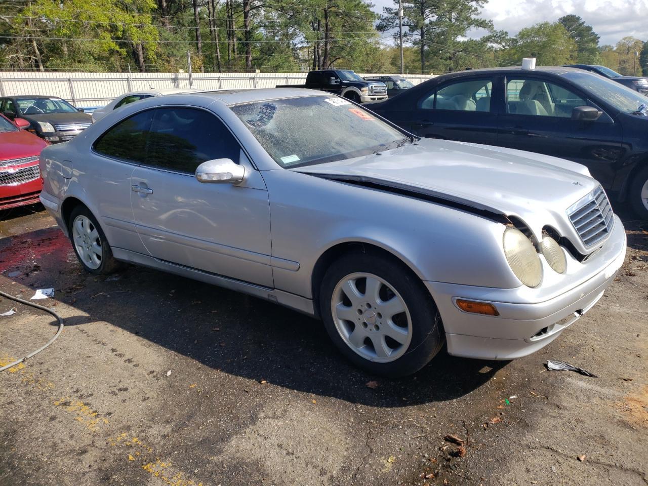 2002 Mercedes-Benz Clk 320 - Image 4