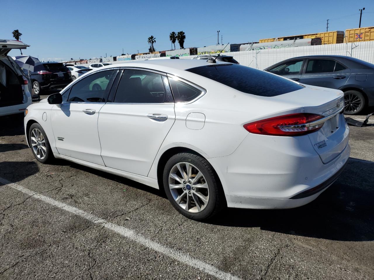 2017 Ford Fusion Se Phev - Image 2