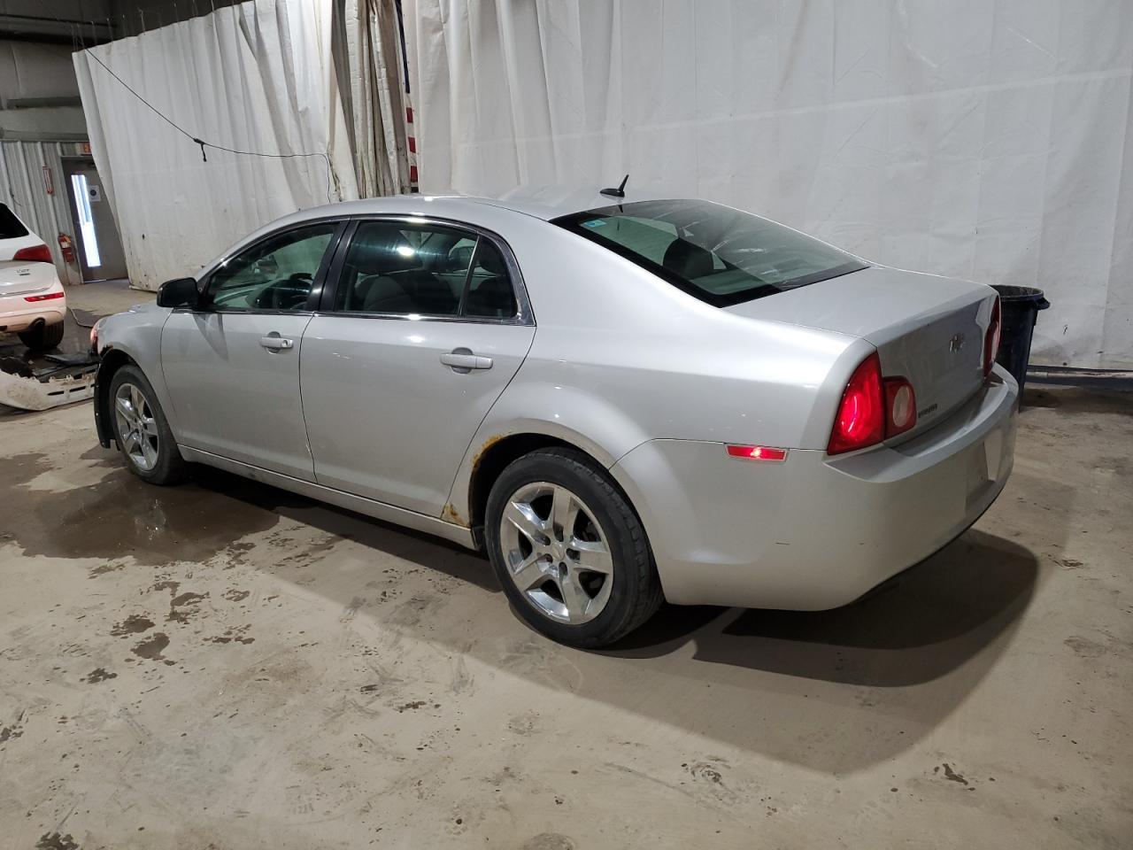 2011 Chevrolet Malibu Ls - Image 2
