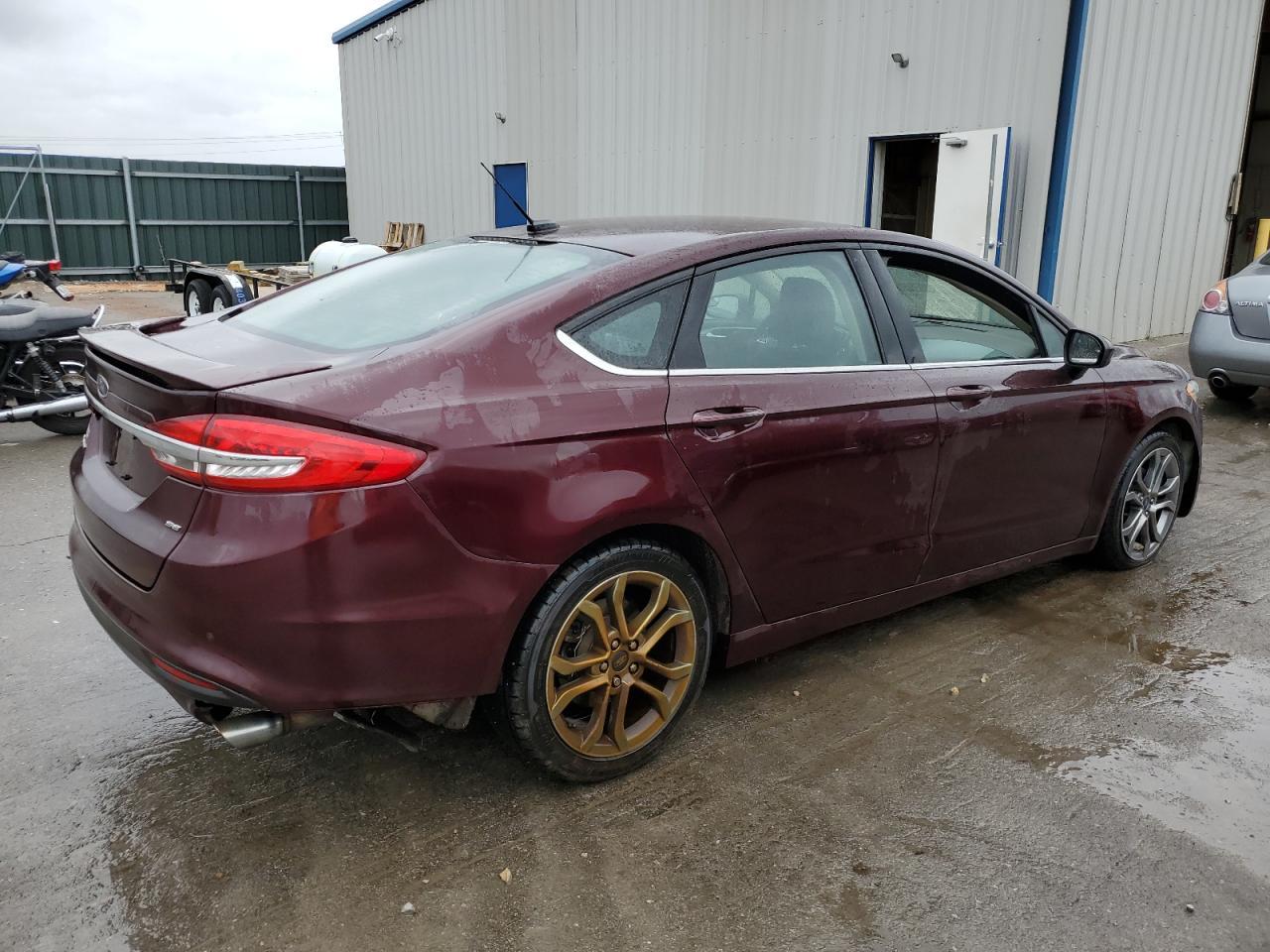 2017 Ford Fusion Se - Фото 3