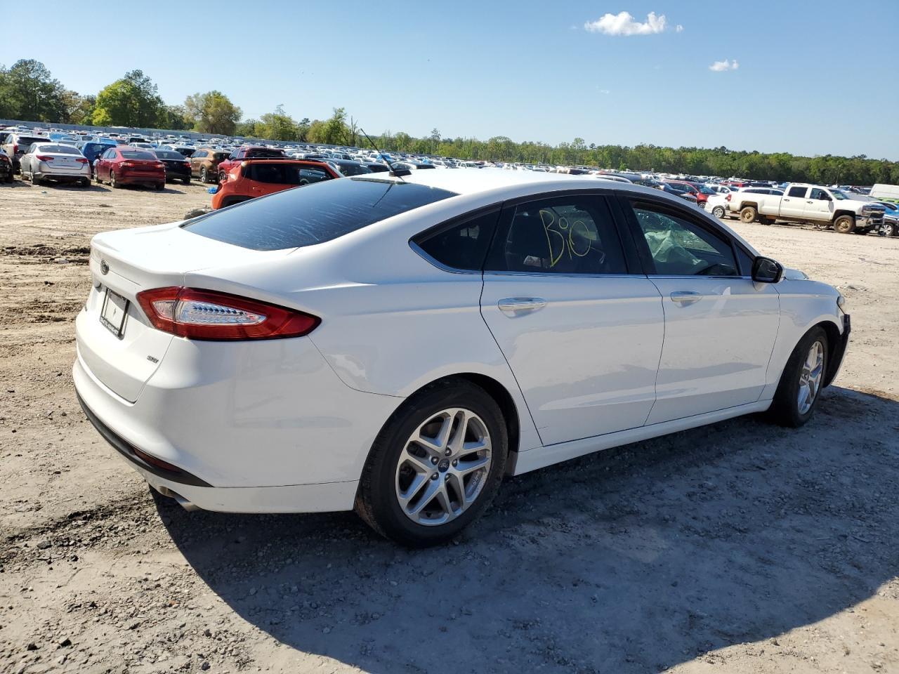2015 Ford Fusion Se - Фото 3