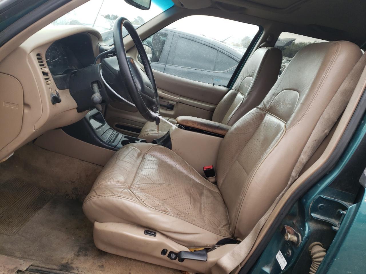 1998 Ford Explorer - Image 7