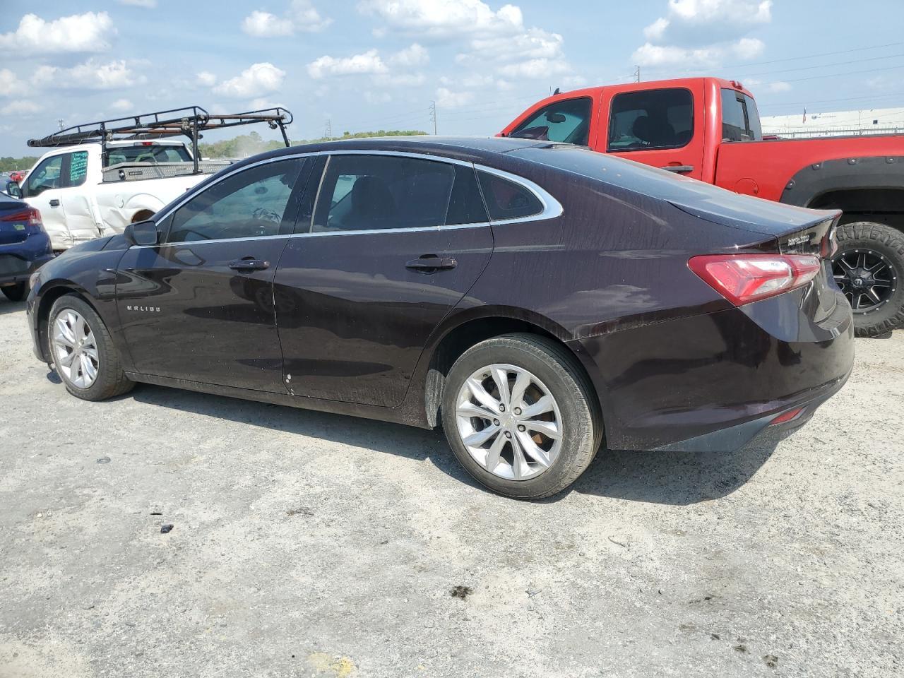 2020 Chevrolet Malibu Lt - Image 2