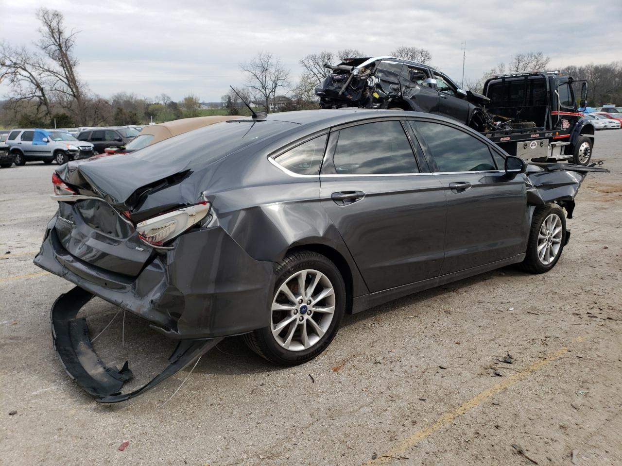 2017 Ford Fusion Se - Фото 3