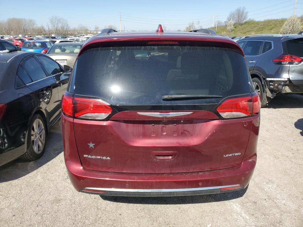 2020 Chrysler Pacifica Limited - Фото 6