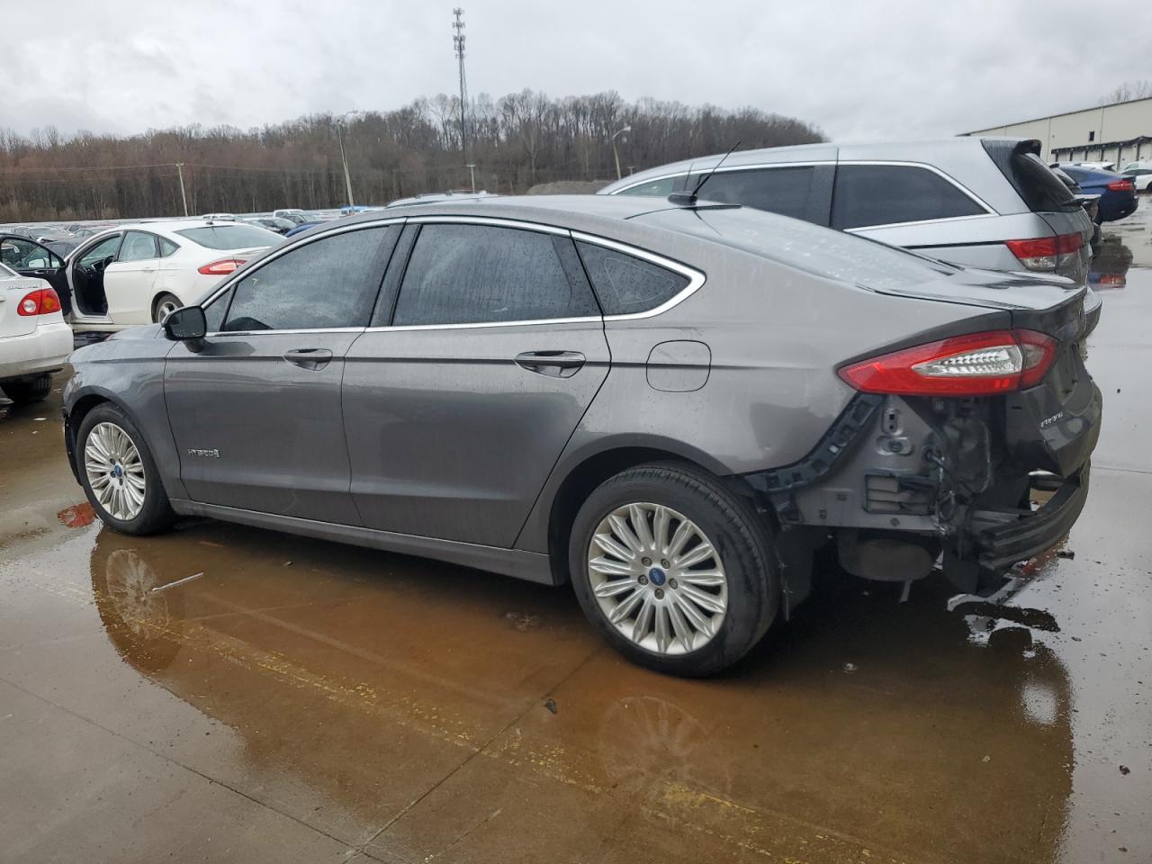 2013 Ford Fusion Se Hybrid - Image 2
