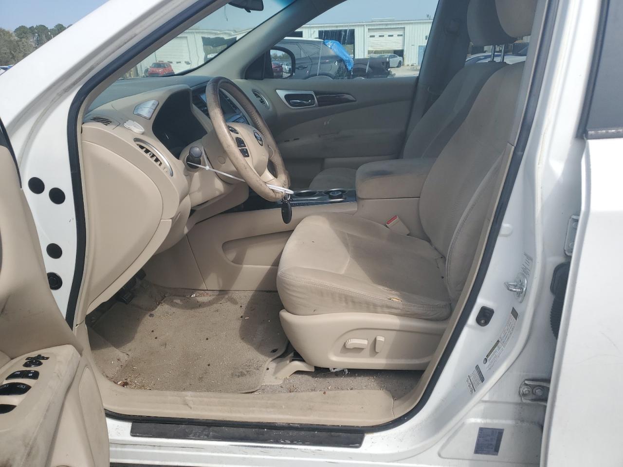 2013 Nissan Pathfinder S - Фото 7