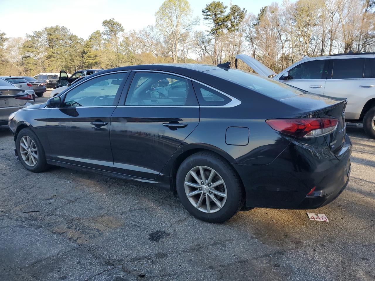 2019 Hyundai Sonata Se - Фото 2