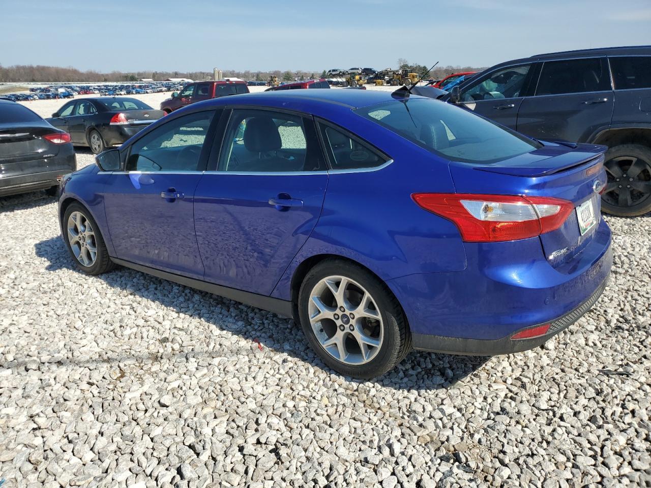2014 Ford Focus Titanium - Image 2