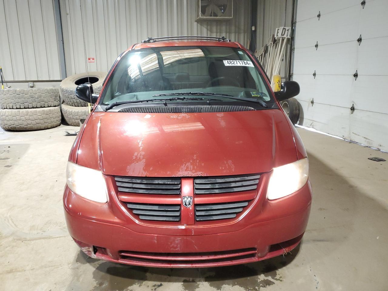 2006 Dodge Caravan Sxt - Фото 5