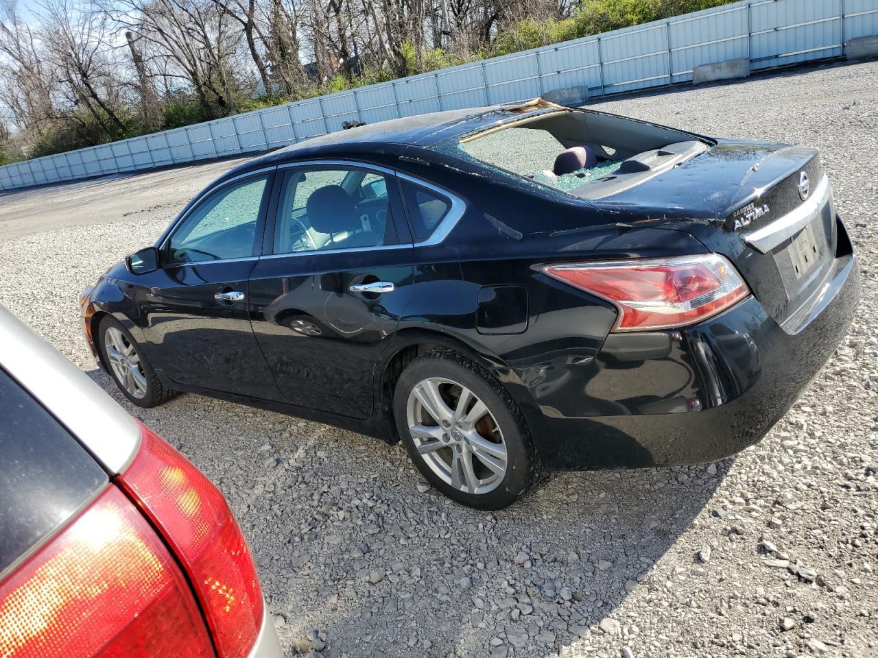 2013 Nissan Altima 3.5S - Фото 2