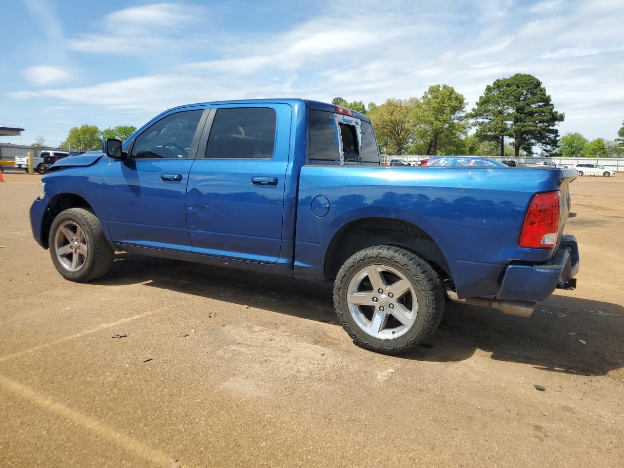 2011 Dodge Ram 1500 - Image 2