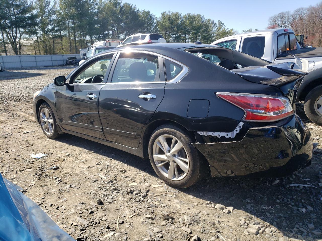 2015 Nissan Altima 2.5 - Фото 2