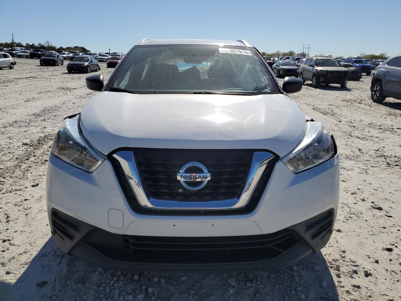 2019 Nissan Kicks S - Фото 5