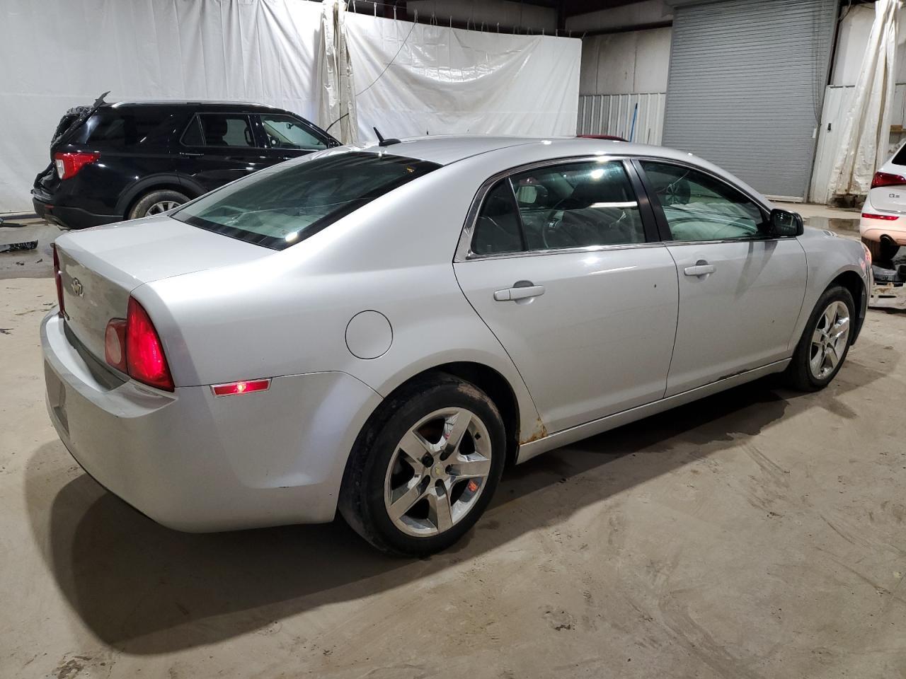 2011 Chevrolet Malibu Ls - Image 3